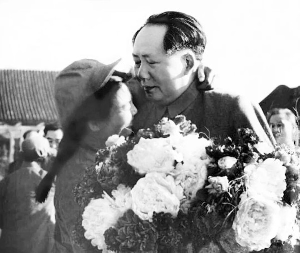 抗美援朝战争中三位志愿军护理女英雄