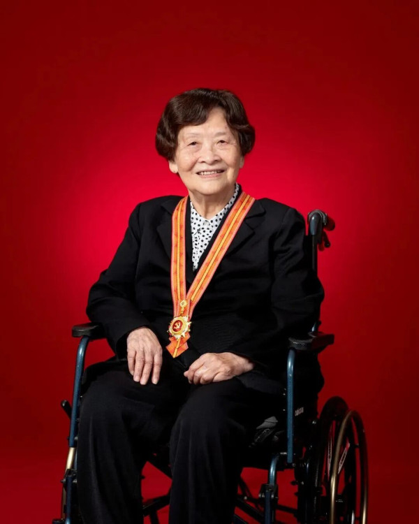“七一勋章”获得者钟掘:一个人为了祖国,可以有无限“极限”
