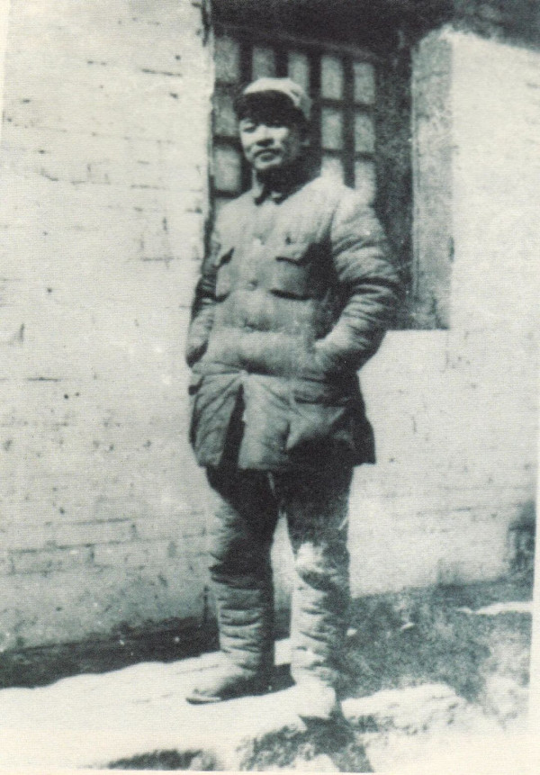 彭雪枫将军与《拂晓报》