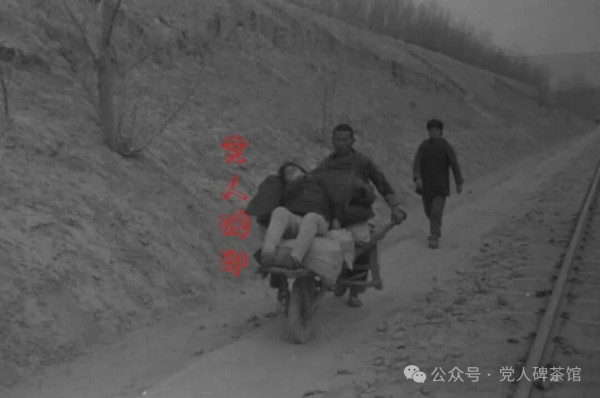 借粮记:群众凭啥支持我们?