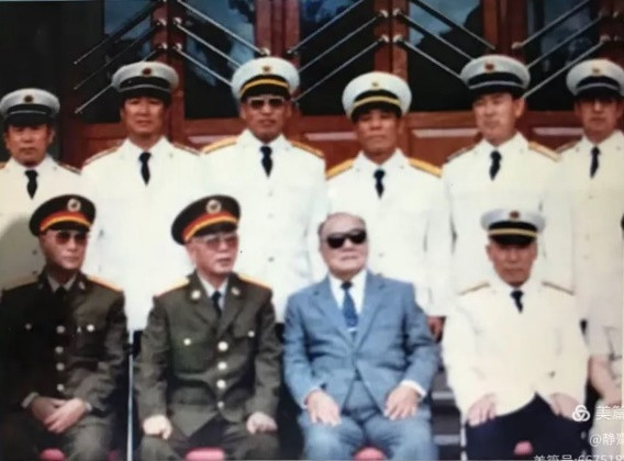 忆中国战略核潜艇首任艇长徐作仁