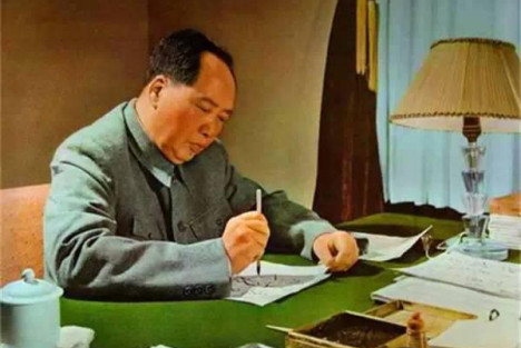 毛主席从未自我怀疑