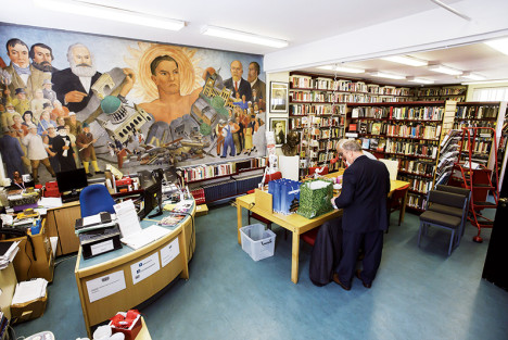 陈先达：马克思主义的本质特性和当代价值