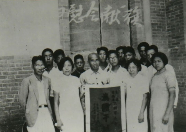 朱德会见过白求恩吗？