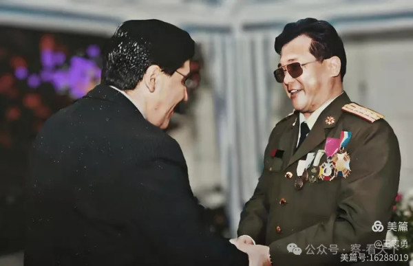 我国驻外武官的一次寸步不让