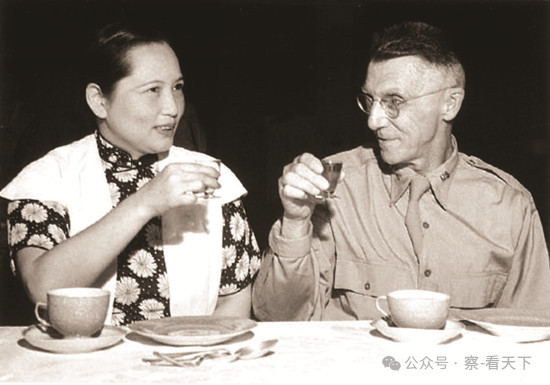 宋庆龄与国际友人汉斯·米勒：X光机飞越“驼峰”的医疗使命