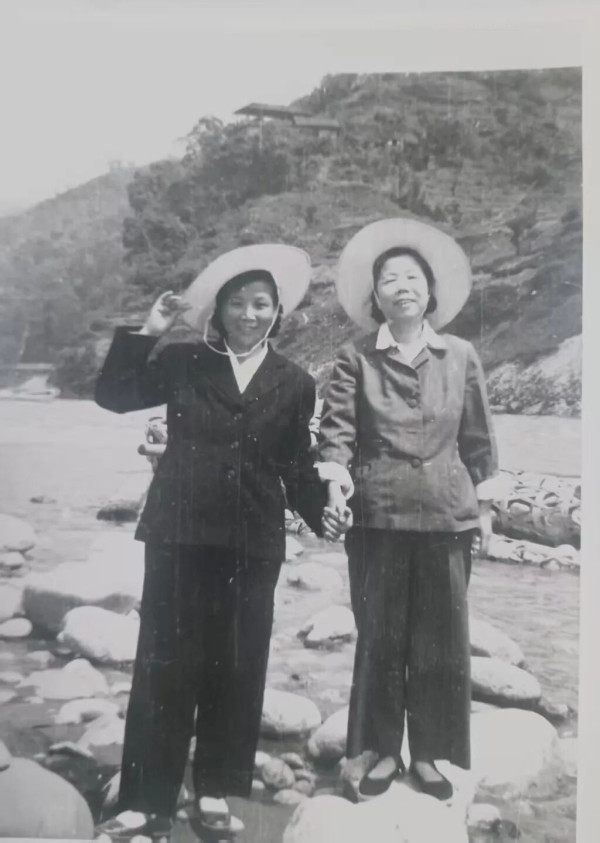 罗挺：回忆邓颖超妈妈对我们晚辈的关怀