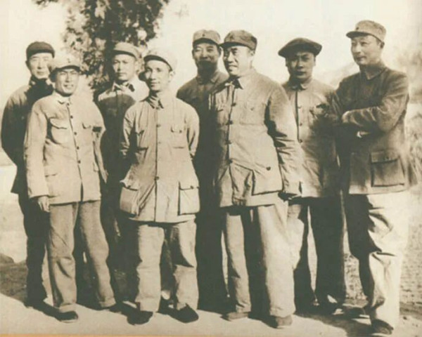 毛主席没敢下的决心粟裕却敢下，三次战略性建议，影响了解放战争的进程