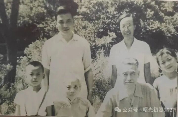 邓志平：回忆父亲邓稼先