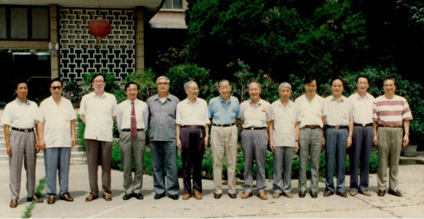 深切缅怀舰船通讯的拓荒者陆建勋院士